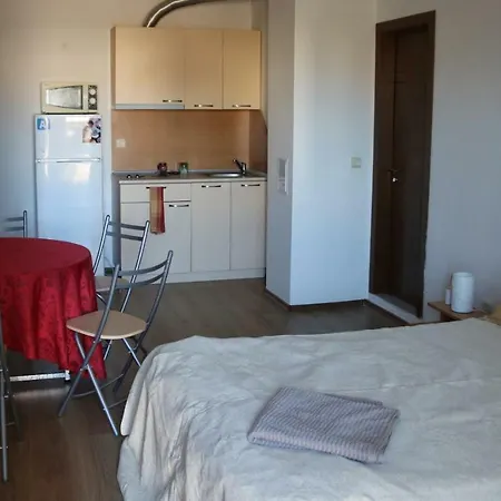 דירה Lovely Studio With Balcony Pool View סאני ביץ'