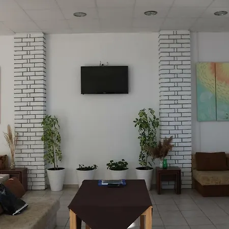 Apartment Lovely Studio With Balcony Pool View