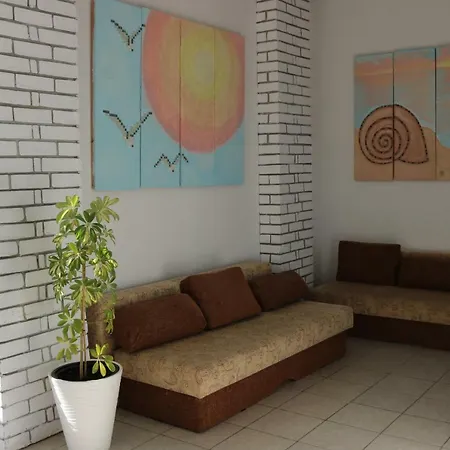 Lovely Studio With Balcony Pool View Apartment Slantschew brjag
